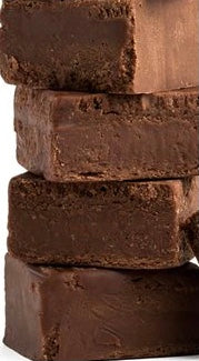 4 Slices of Fudge (approx weight 1 full pound) ⭐️Special per Pound Pricing (BEST DEAL) ⭐️** Please add to cart up to 4 flavors one by one to complete your order. Thank you**